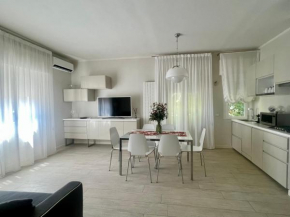 Stunning Apartment 300mt from the beach Forte Dei Marmi